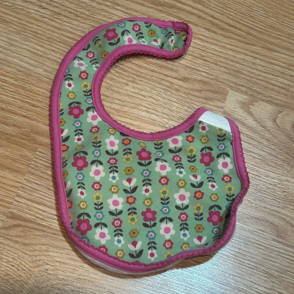 Vera Bradley Baby Floral Bib Pink Green White Terry Cloth Backing Loop Closure